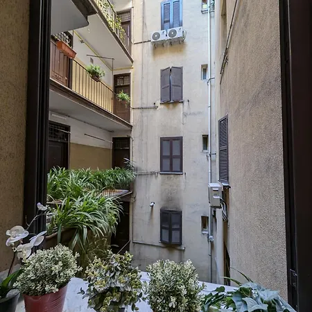 Roomz Romestay