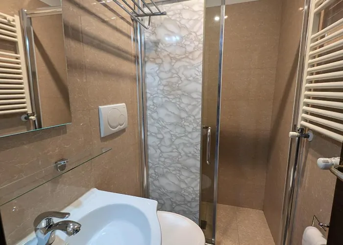 Guest house Roomz Romestay 3*